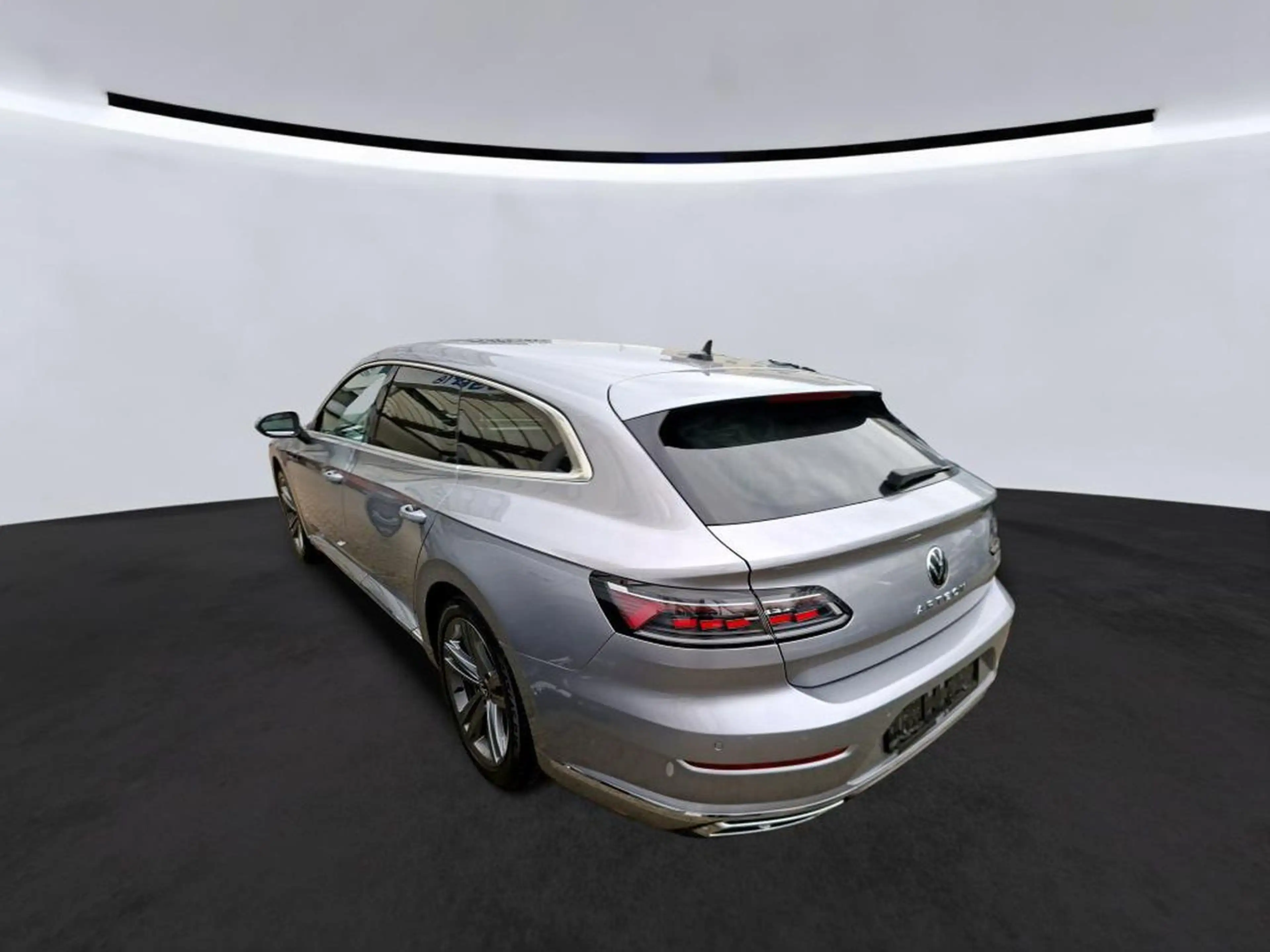 Volkswagen Arteon SB R-Line Matrix 360° HZ Standheiz — photo 3