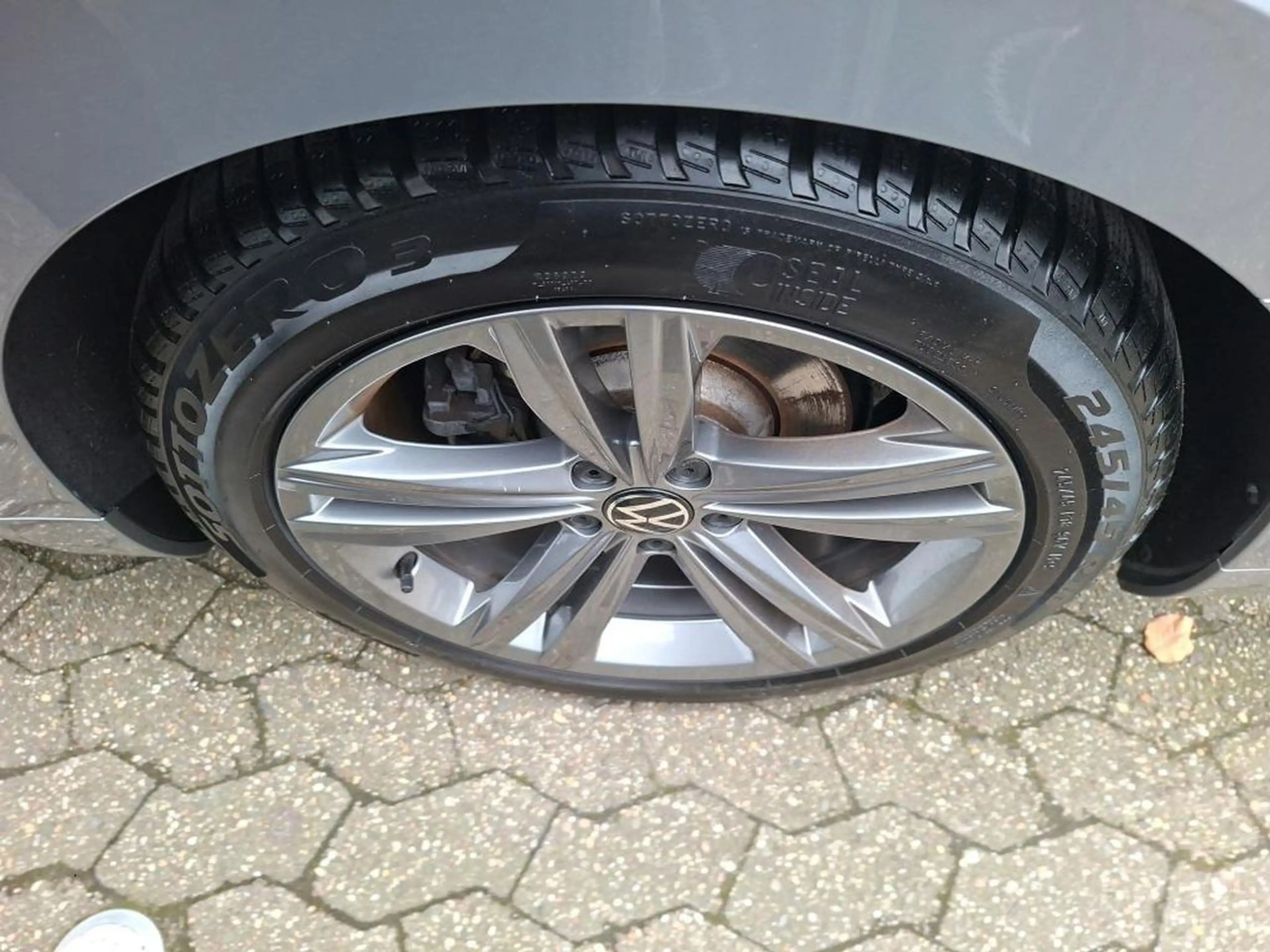 Volkswagen Arteon SB R-Line Matrix 360° HZ Standheiz — photo 5