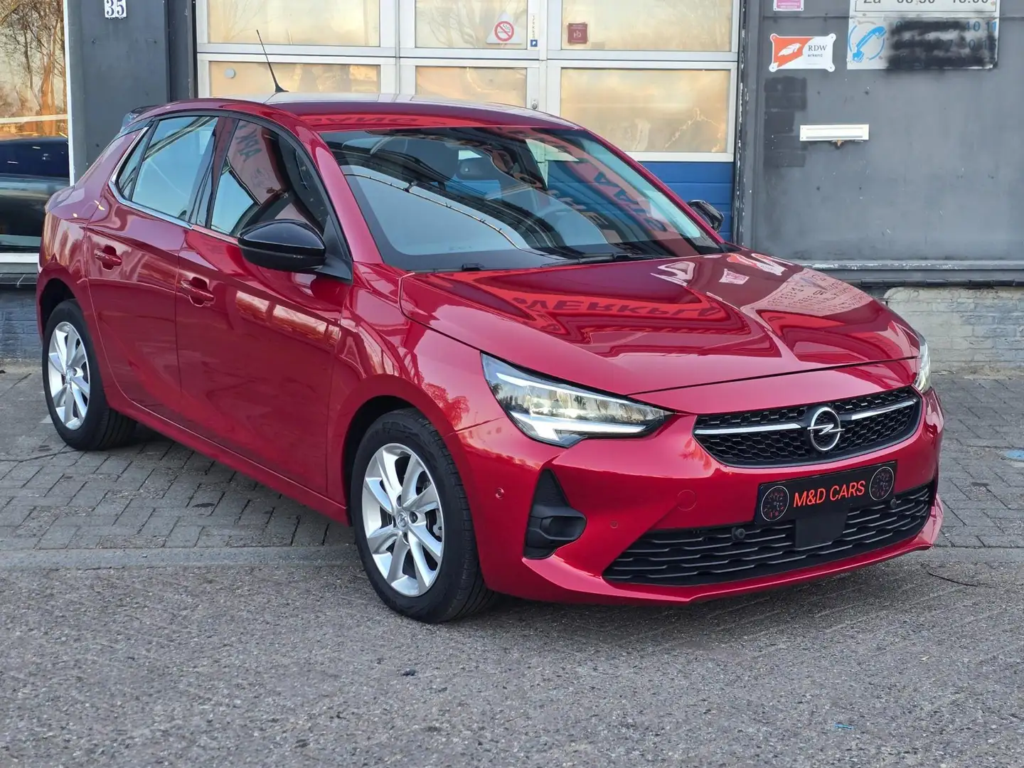 Opel Corsa 1.2 Elegance AUTOMAAT AIRCO PDC CR CONTROL Rood - 2
