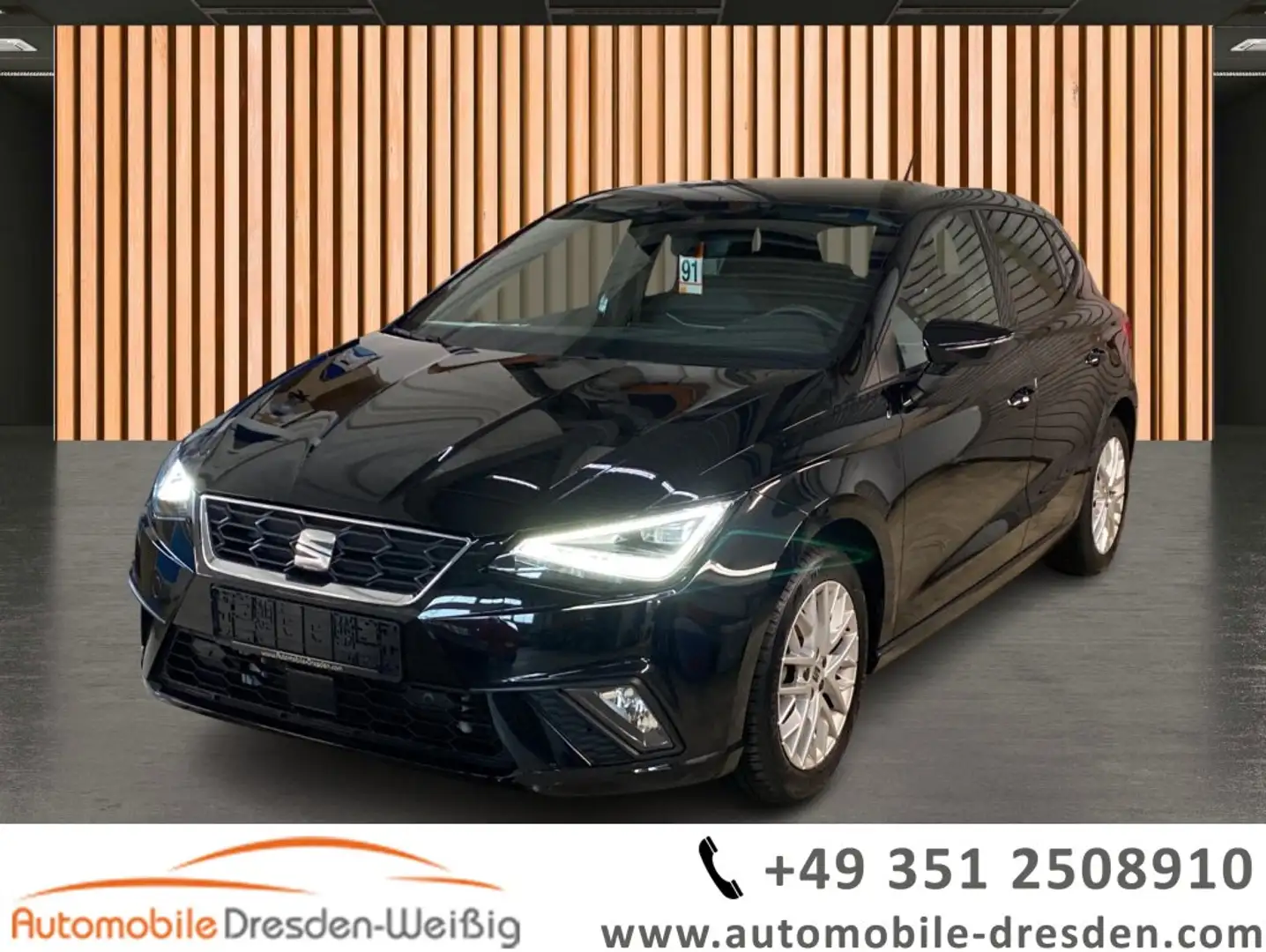 SEAT Ibiza 1.0 TSI FR*Navi*ACC*Kamera*Voll LED*DAB* Černá - 1