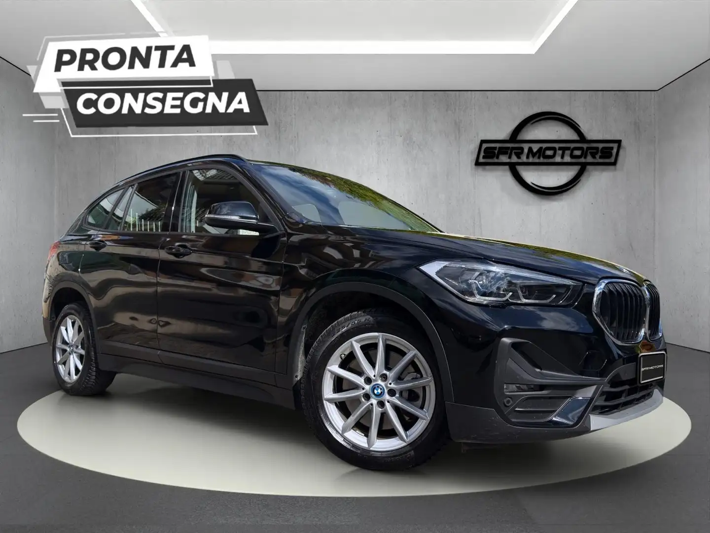 BMW X1 Business Advantage xdrive25e - PROMO/IVA ESP Zwart - 1