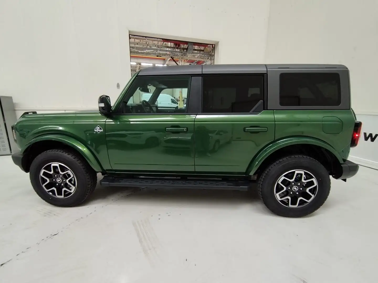 Ford Bronco * EcoBoost V6 OUTERBANKS AUT * Vert - 2