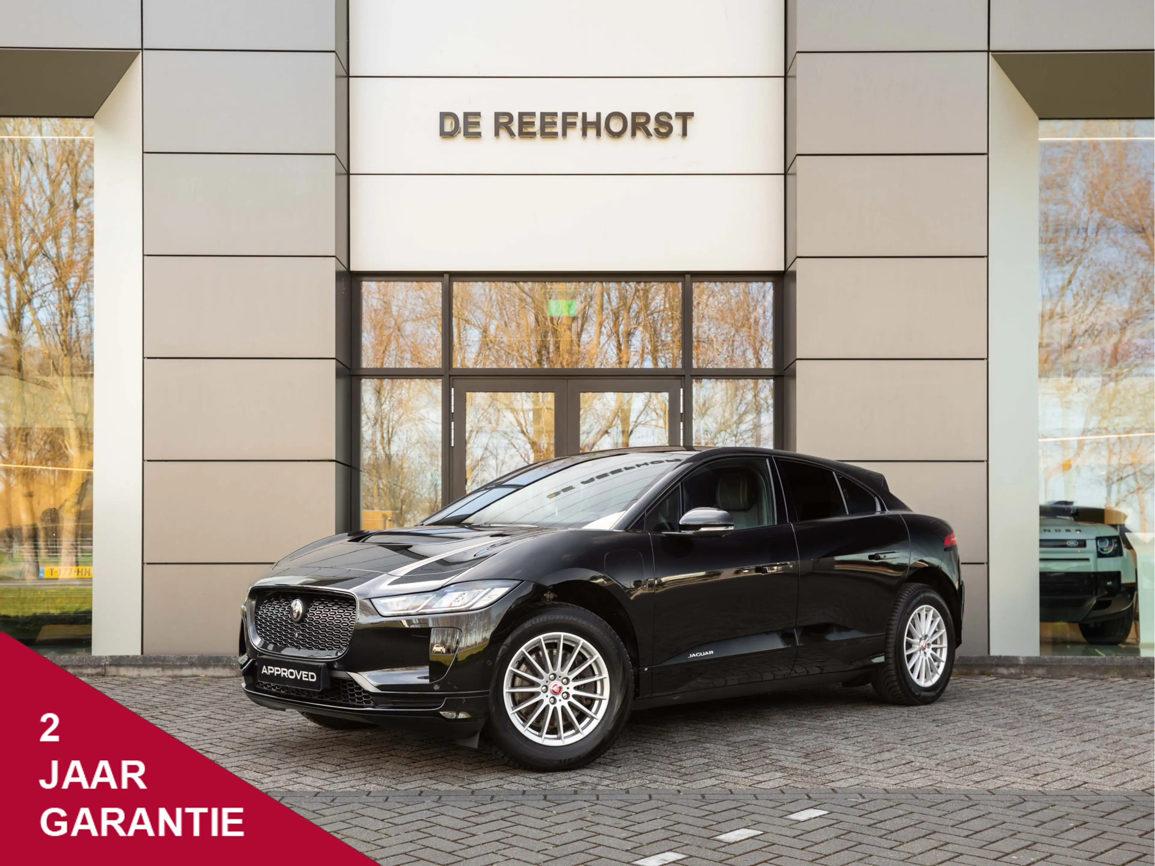 Jaguar I-Pace EV400 S 90 kWh | Panoramadak | 3-fase laden | Blac