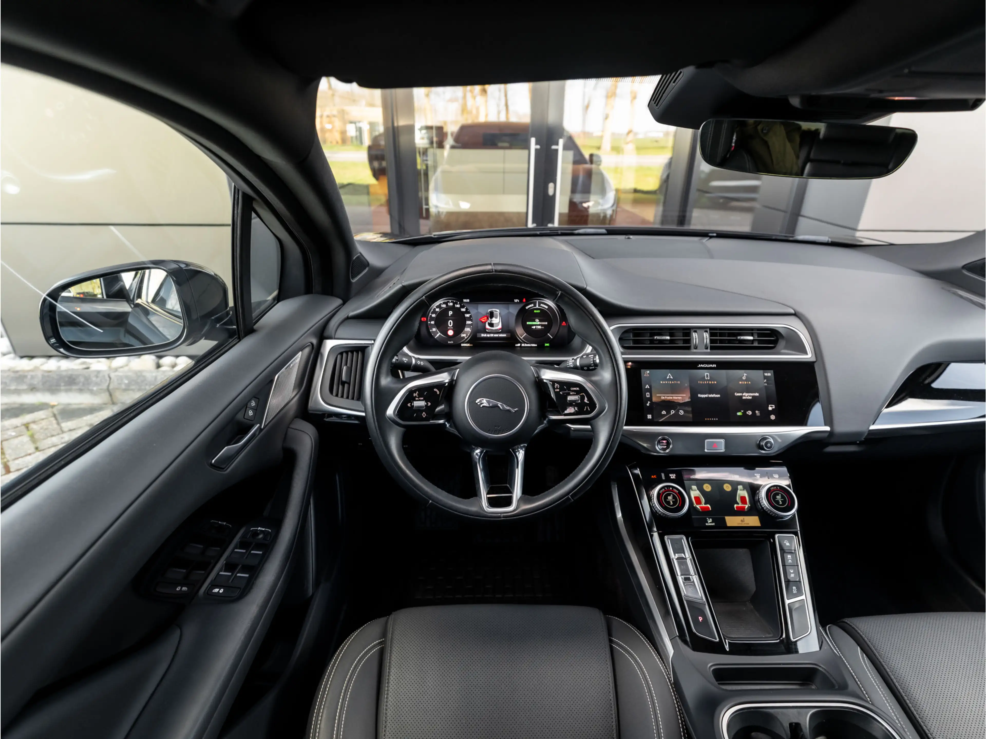 Jaguar I-Pace EV400 S 90 kWh | Panoramadak | 3-fase laden | Blac — photo 11