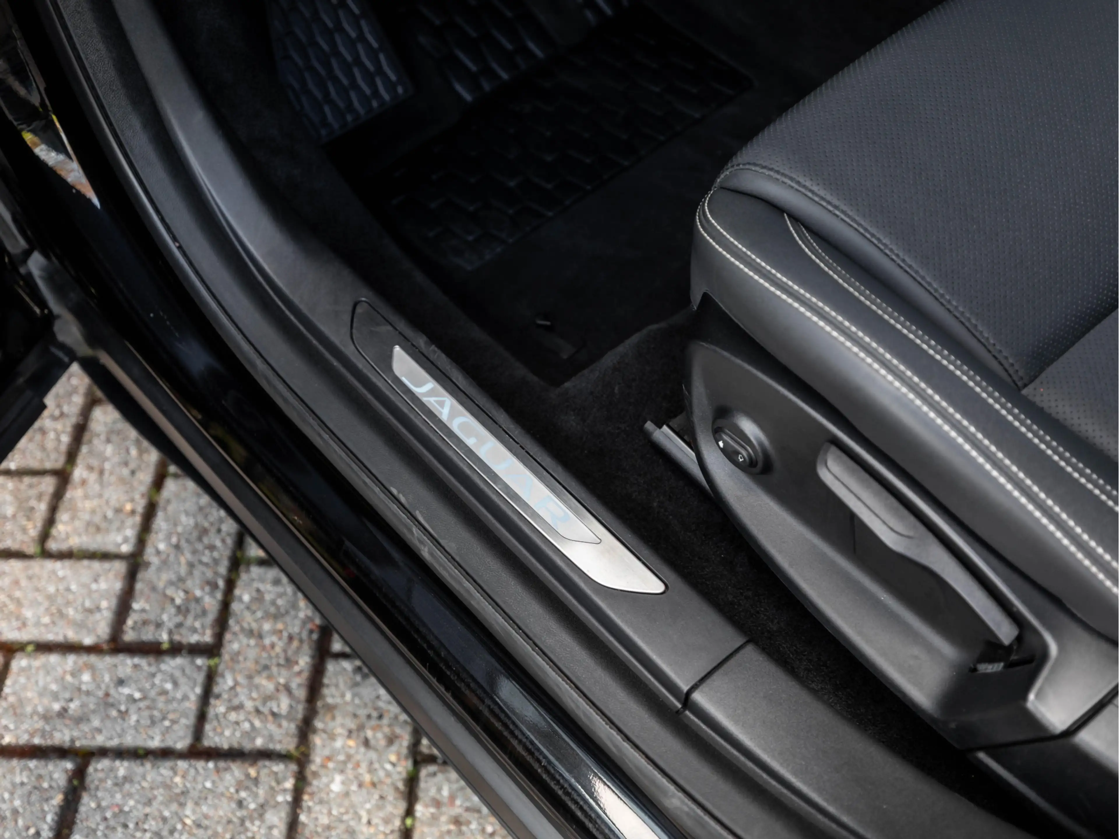 Jaguar I-Pace EV400 S 90 kWh | Panoramadak | 3-fase laden | Blac — photo 32