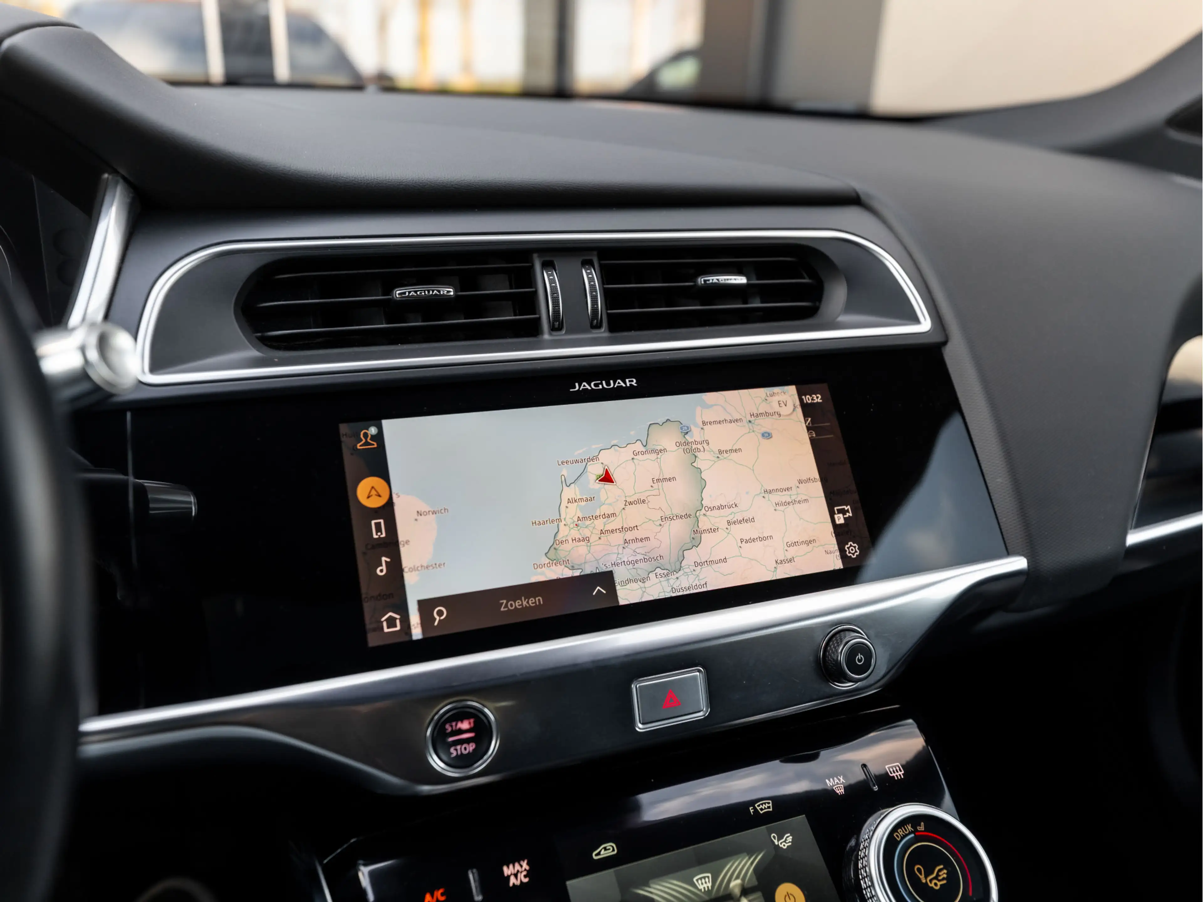 Jaguar I-Pace EV400 S 90 kWh | Panoramadak | 3-fase laden | Blac — photo 15