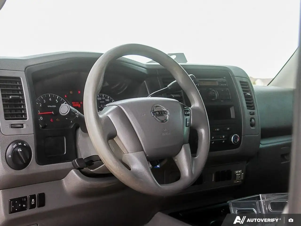Nissan NV Cargo снимка Nissan NV Cargo