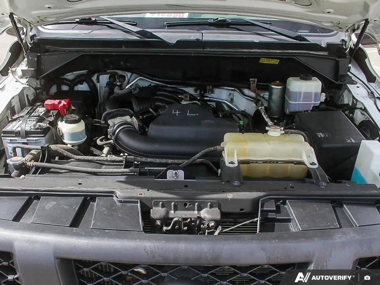 Nissan NV Cargo снимка Nissan NV Cargo