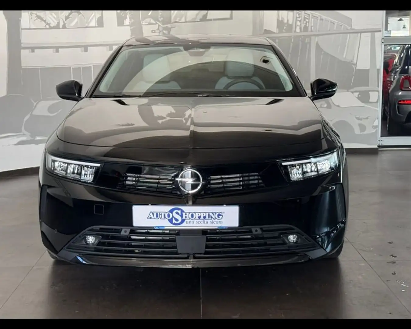 Opel Astra 6ª serie 1.6 Plug-in Hybrid 180 CV AT8 Business E Чёрный - 2