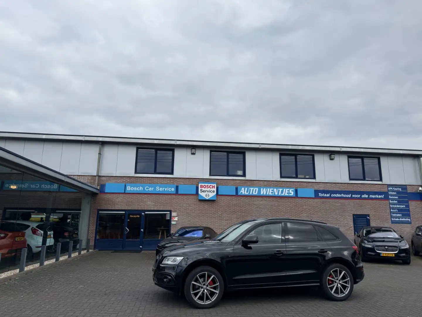 Audi Q5 2.0 TFSI Aut Quattro 165kw | S-Line | Pano | Navi Zwart - 1