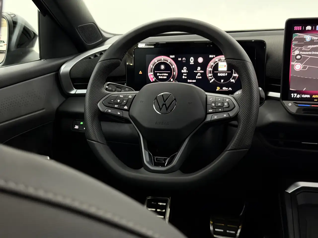 Volkswagen T-Roc 2026 — фото 15
