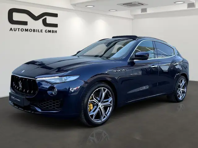 Maserati Levante S Q4/PANO/AHK/LUFT/HARMAN/21'ZOLL/SHZ/Memory/