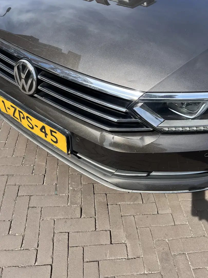 Volkswagen Passat 2.0 TDI Highline Brown - 2