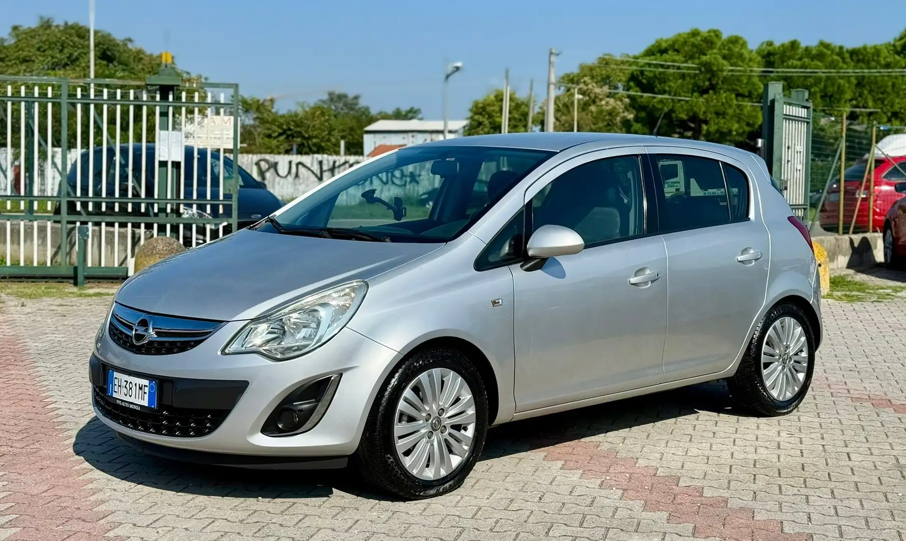 Opel Corsa 5p 1.2 Cosmo 85cv Argento - 1