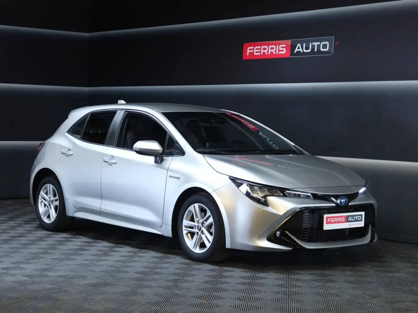 Toyota Corolla 125H Active Tech Gris - 1