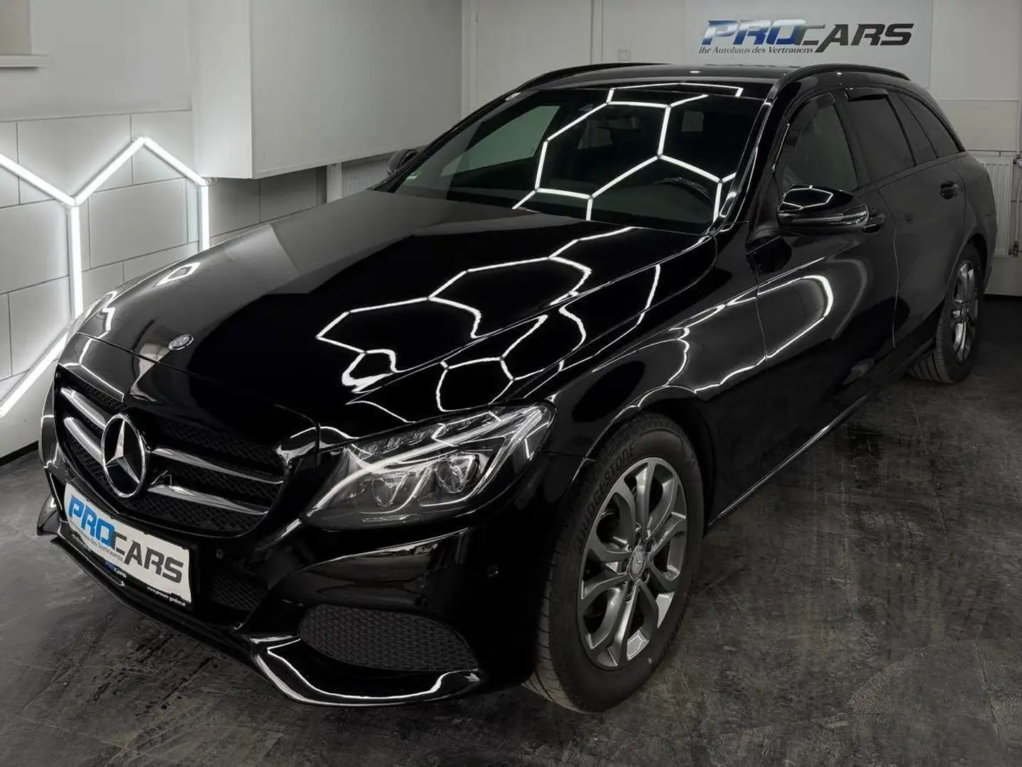 Mercedes-Benz C 220 C 220 BlueTec / d T (205.204) Schwarz - 2