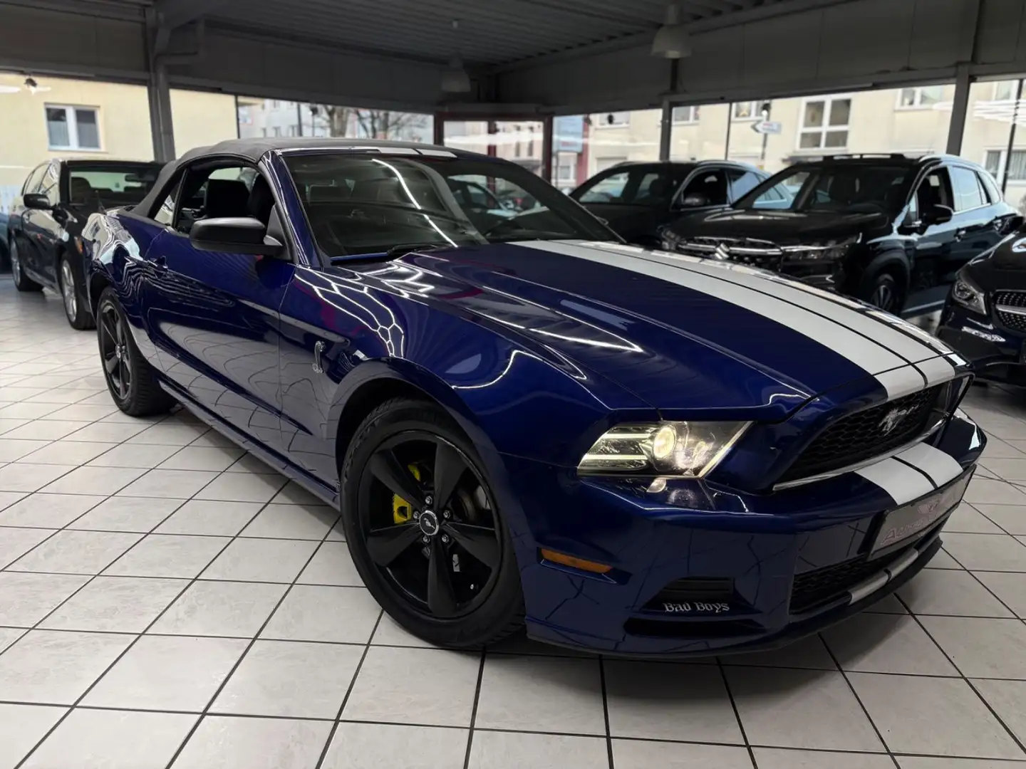 Ford Mustang Cabrio 3.7 XENON LEDER SPORTAUSPUFF - 2