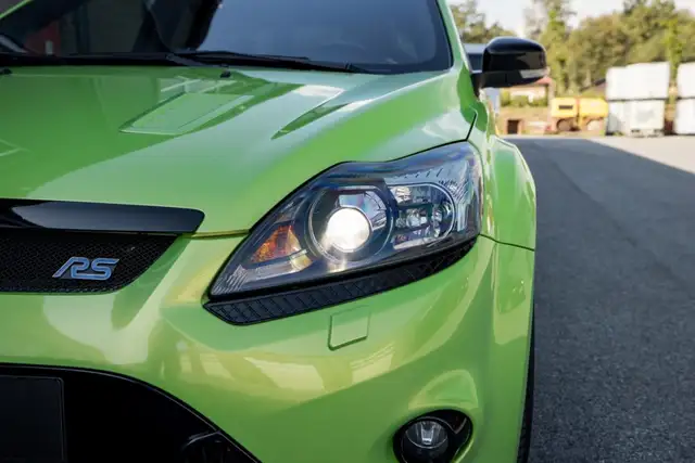 Ford Focus view 13