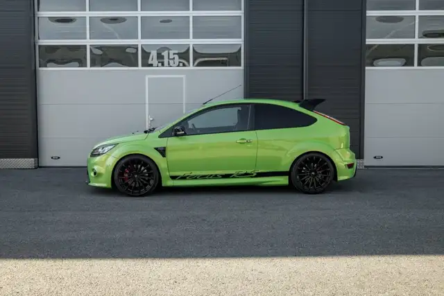 Ford Focus view 4