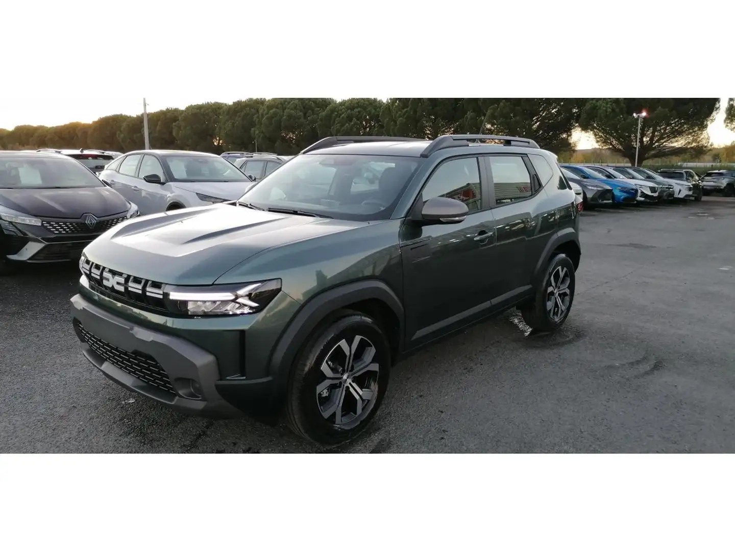 Dacia Duster 1.2 TCe 130 Expression PRIX HT POUR EXPORT DZ Vert - 2