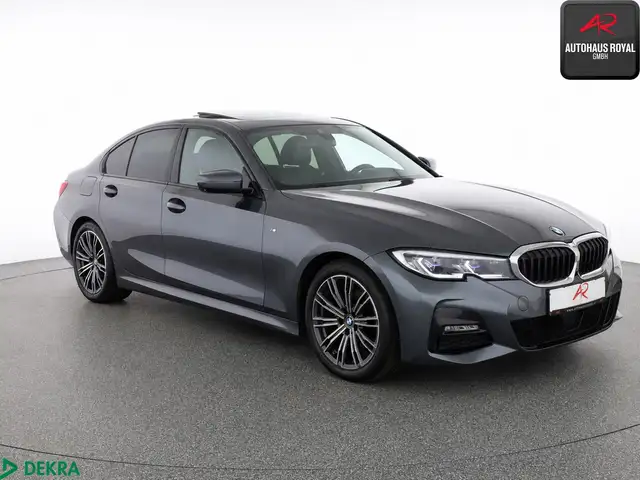 BMW 3 Series view 7