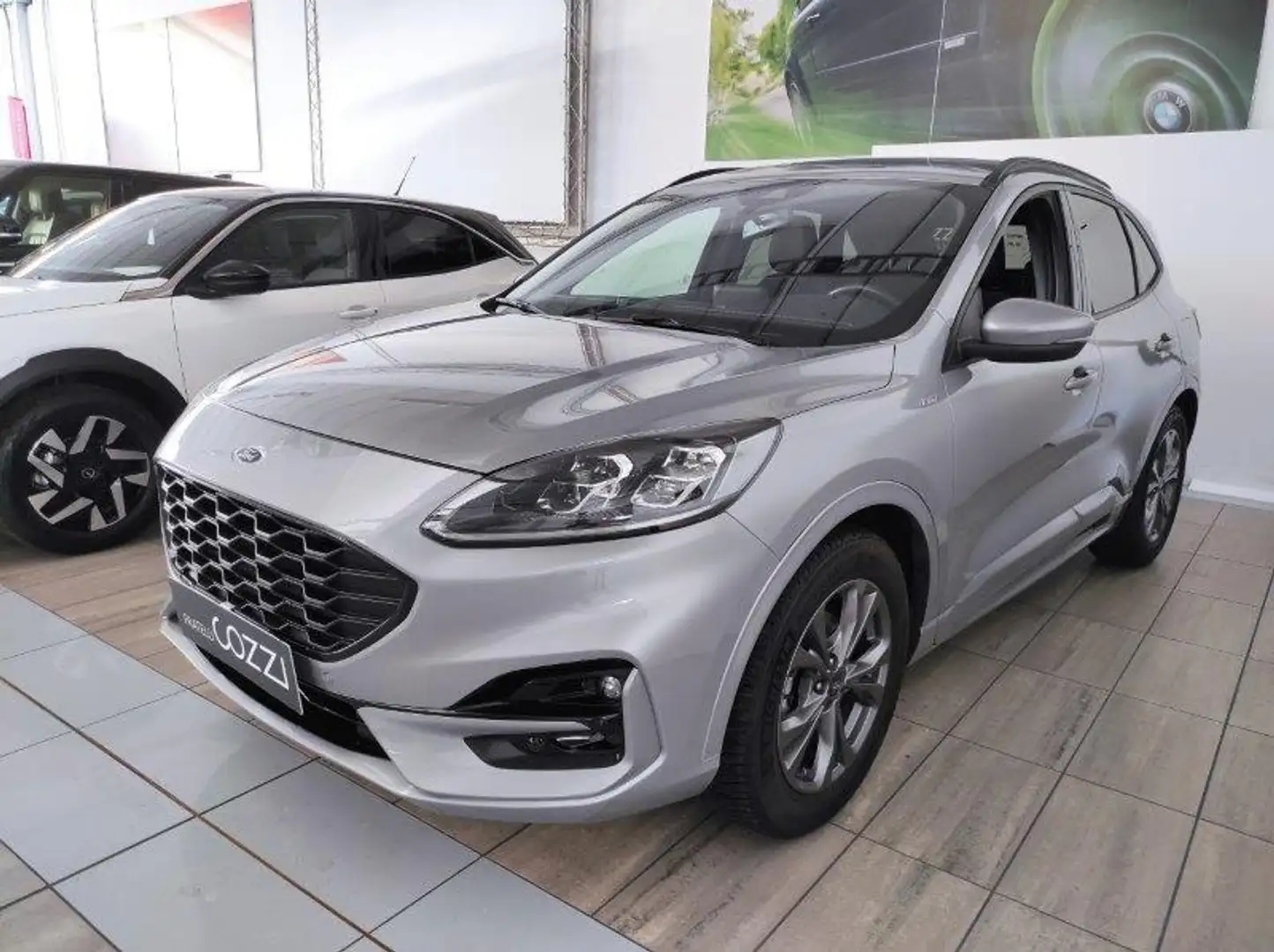 Ford Kuga 3ª serie - Kuga 1.5 EcoBoost 150 CV 2WD ST-Line X Grijs - 2