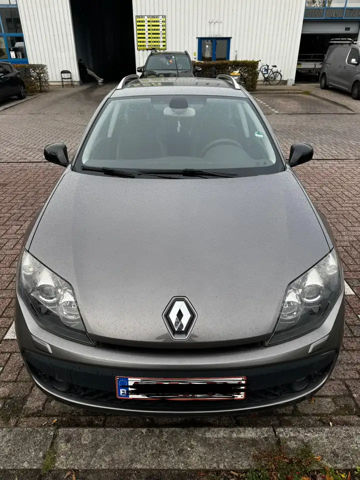 Renault Laguna