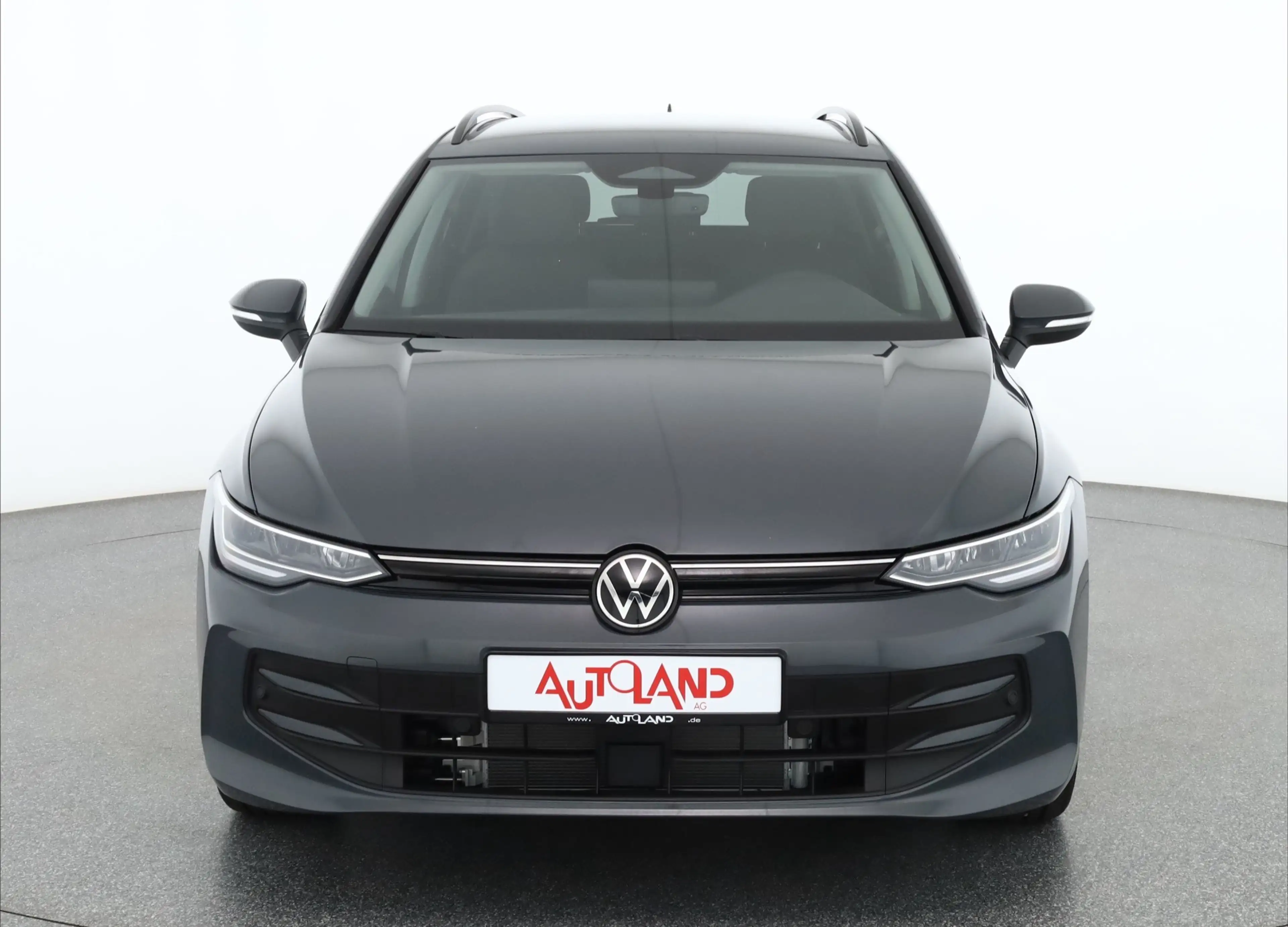 Volkswagen Golf VIII Variant 1.5 TSI LED ACC Kamera — photo 8