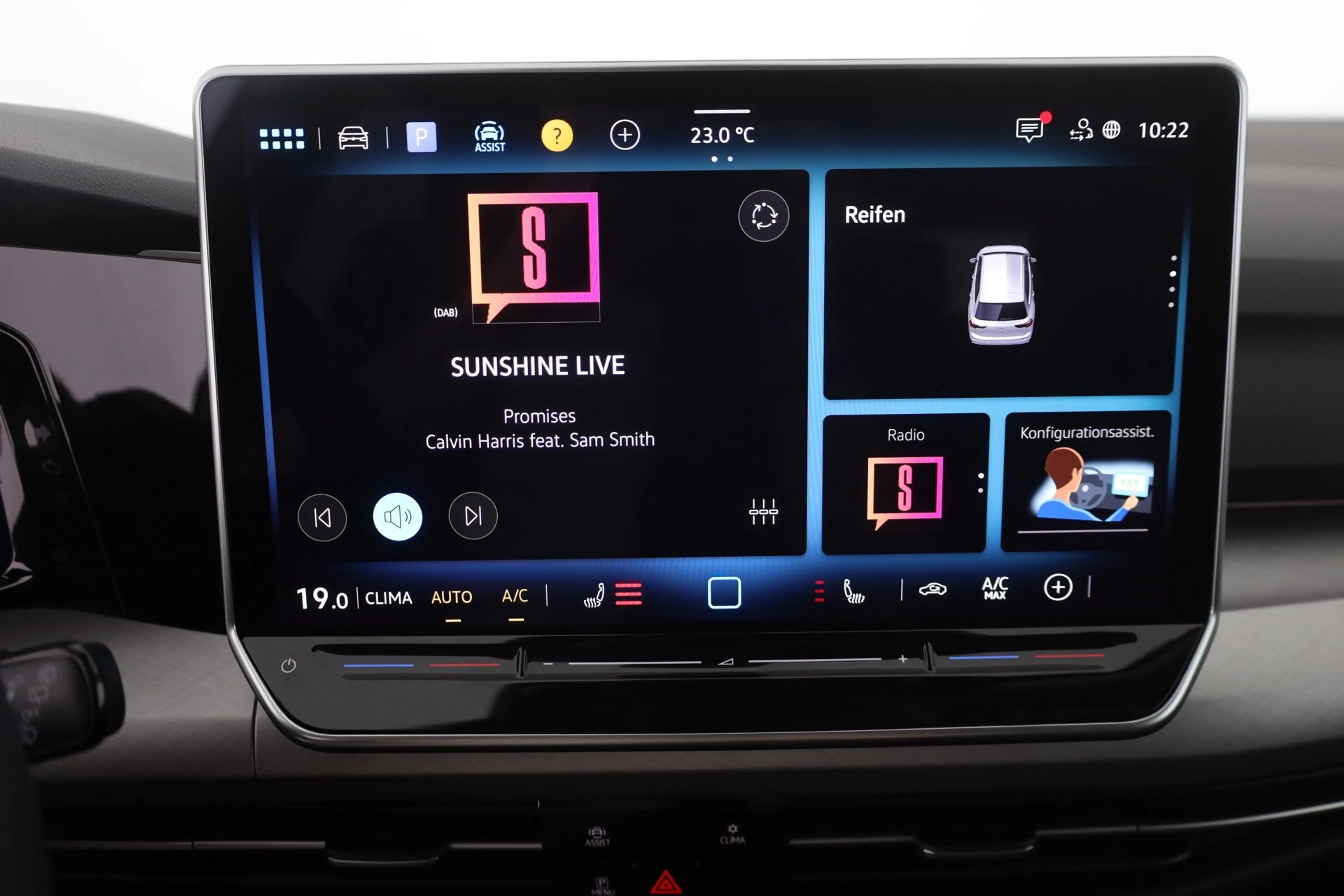 Volkswagen Golf VIII Variant 1.5 TSI LED ACC Kamera — photo 11