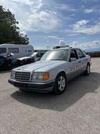 W124 200E Automatik neues Pickerl!