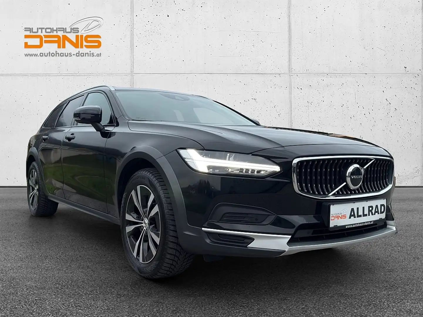 Volvo V90 Cross Country B4 AWD Aut. AHV/STDHZG/HK/TOP Schwarz - 2