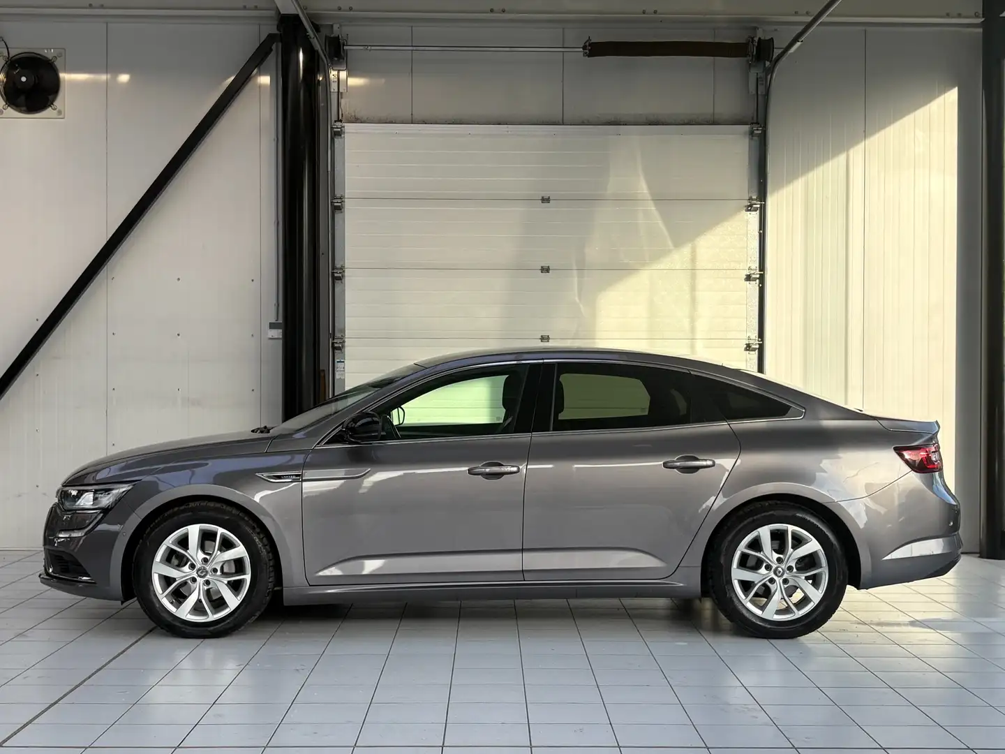 Renault Talisman 1.7 dCi *LIMITED * XENON * CUIR * GPS * CAMERA * Gris - 2