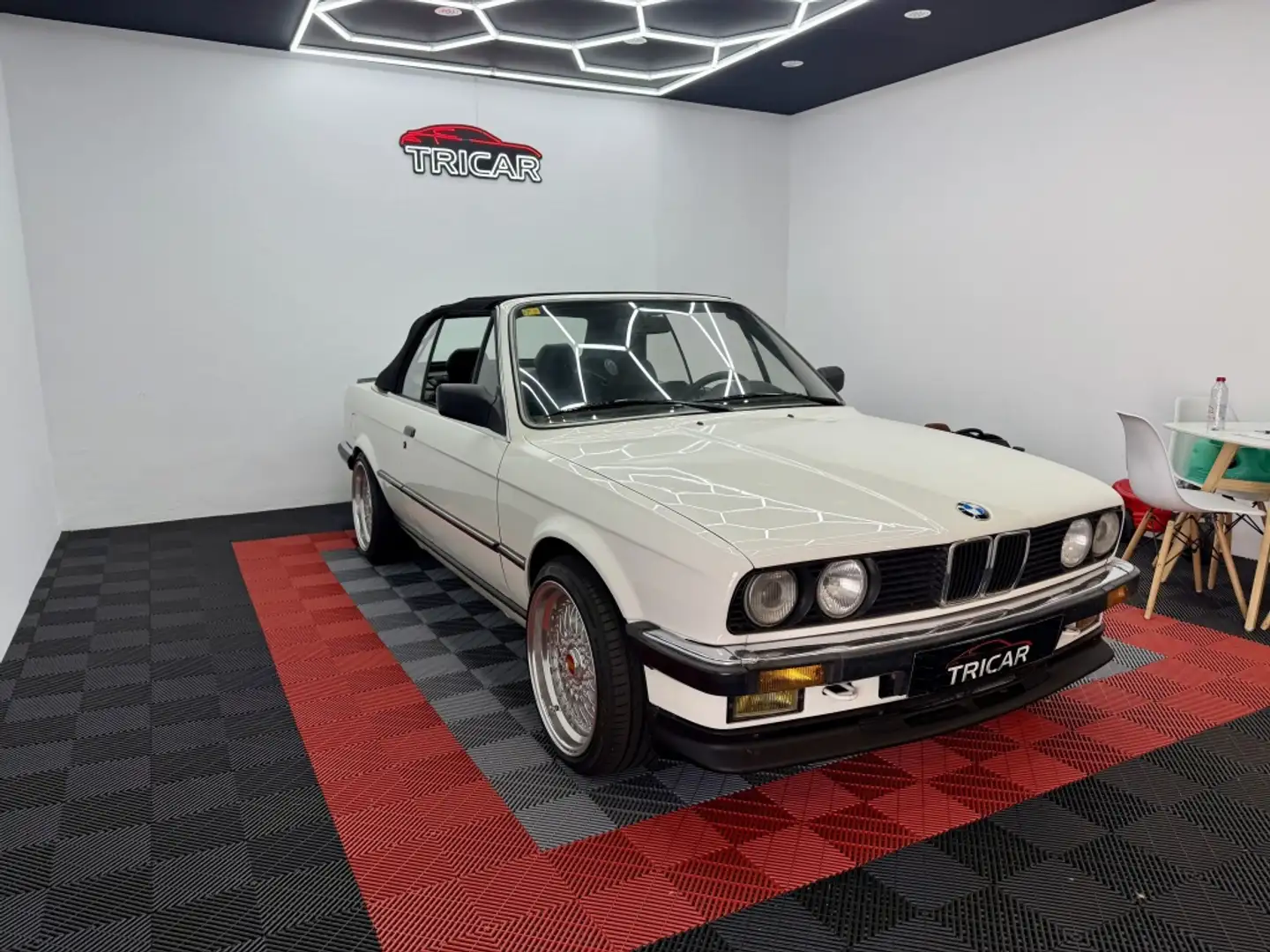 BMW 325 325i Cabriolet Blanc - 1