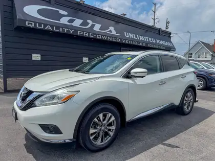 White 2017 Nissan Murano SL AWD SUV / Crossover All-Wheel Drive Continuously Variable Transmission