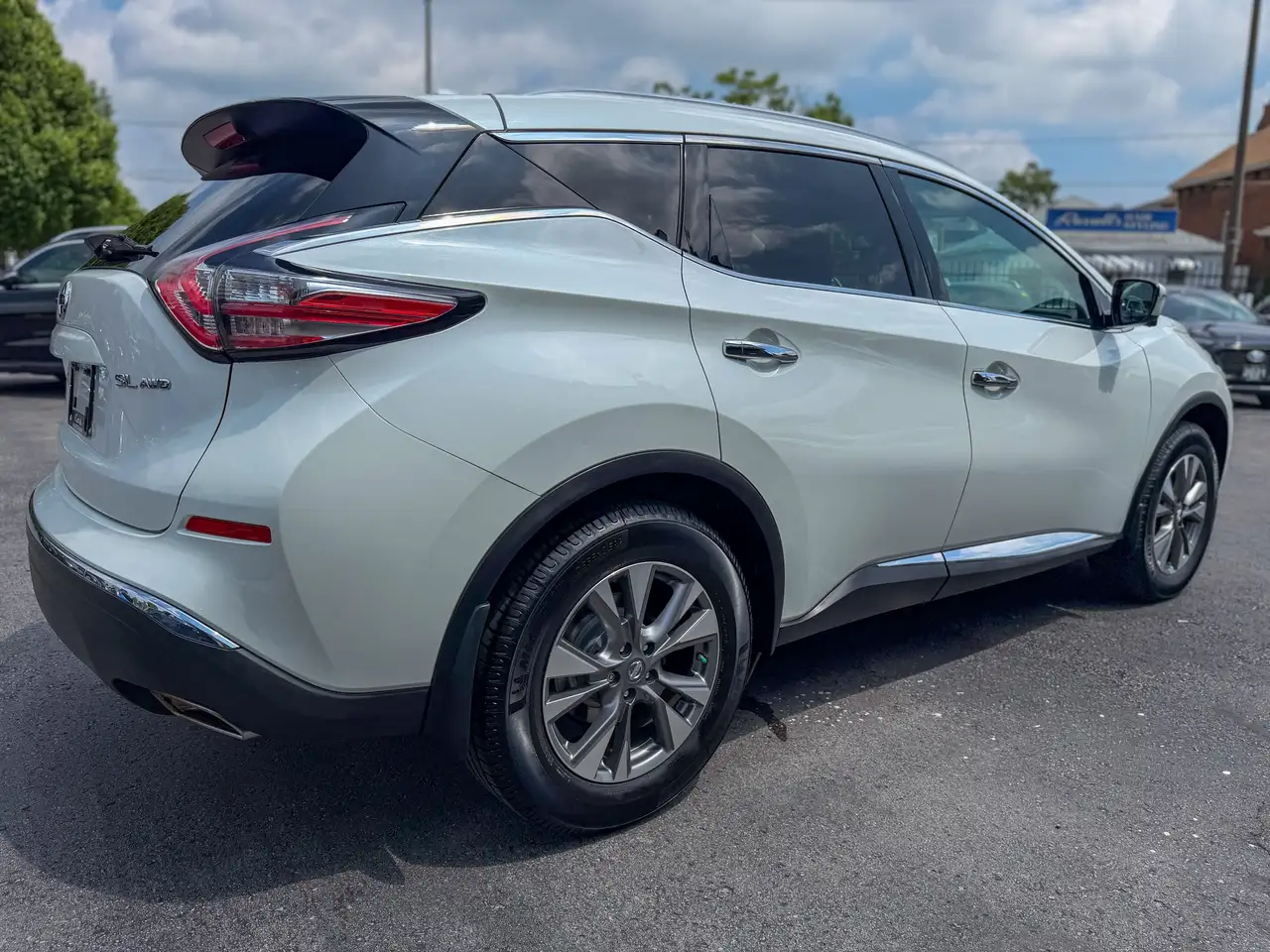 Nissan Murano снимка Nissan Murano