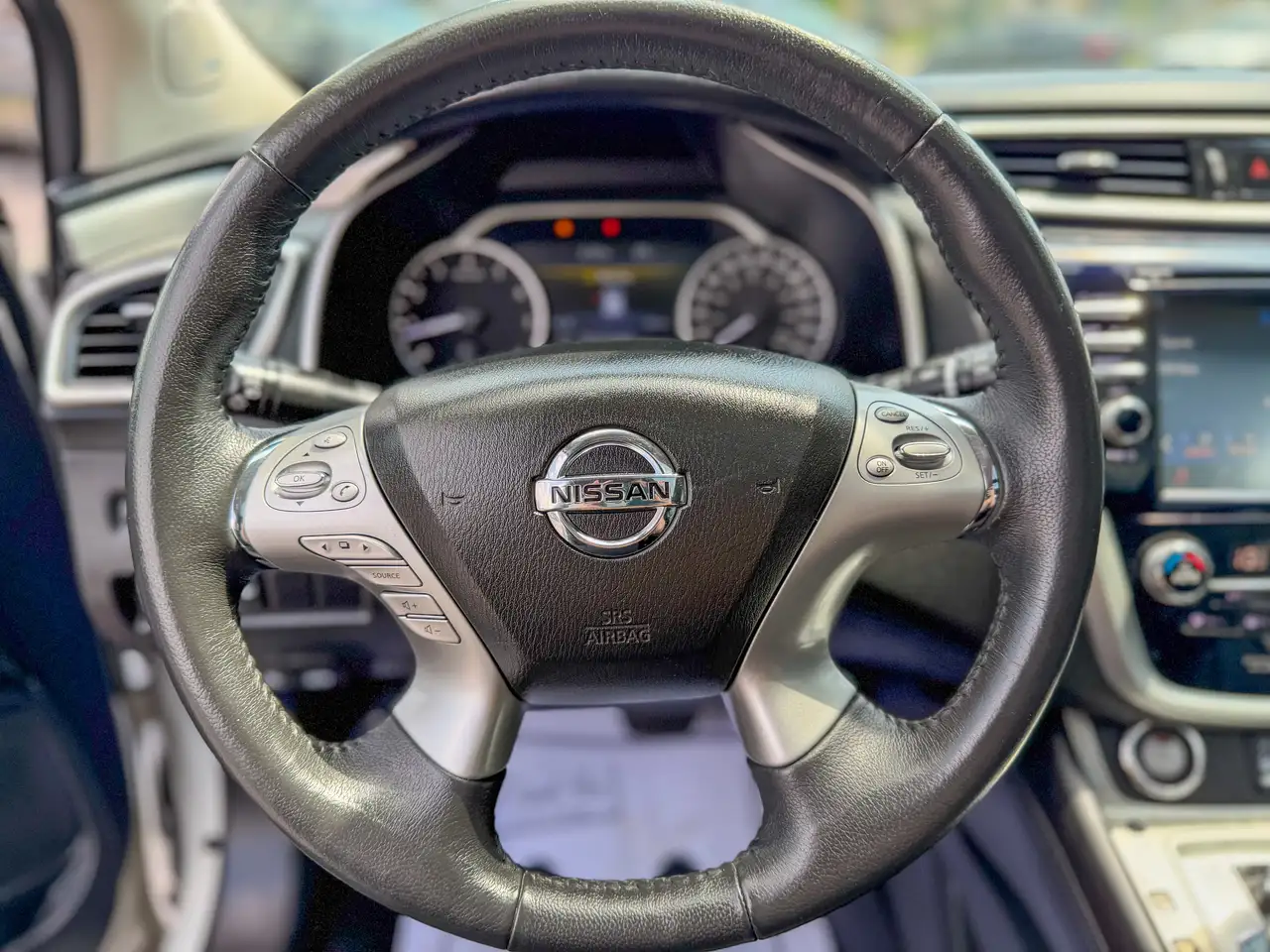 Nissan Murano снимка Nissan Murano