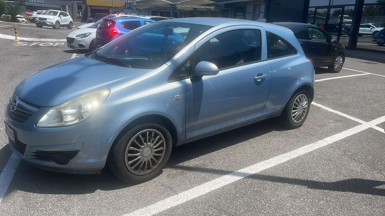 Opel Corsa Corsa IV 2009 3p 1.2 Club