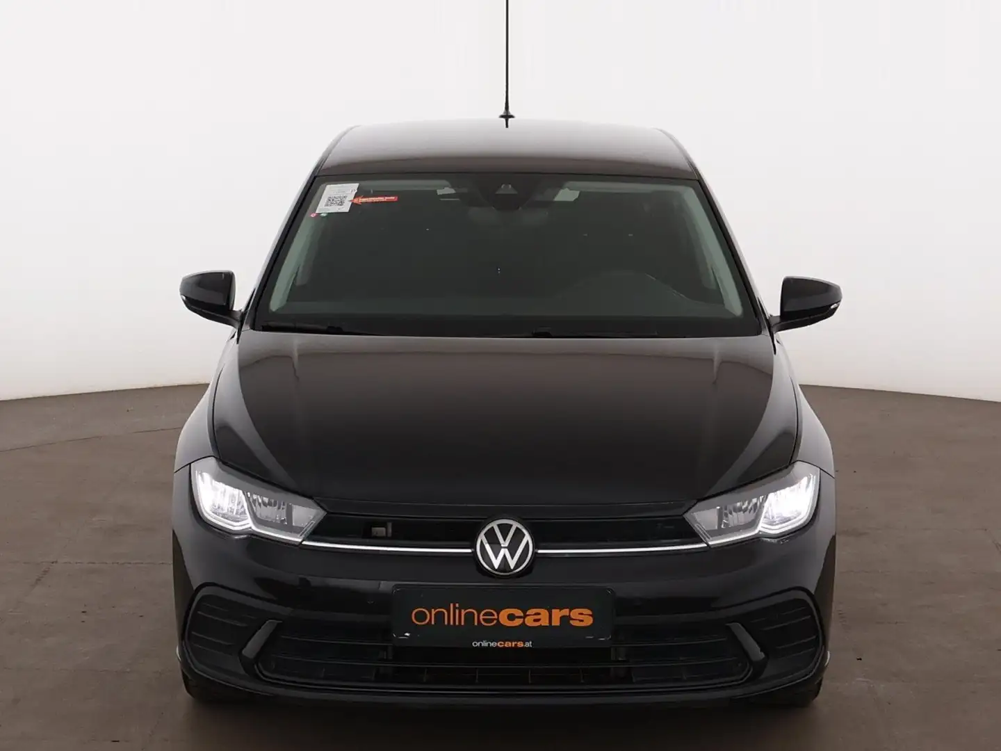 Volkswagen Polo VI 1.0 TSI Life Aut LED NAVI SITZHZG ASSIST Schwarz - 2