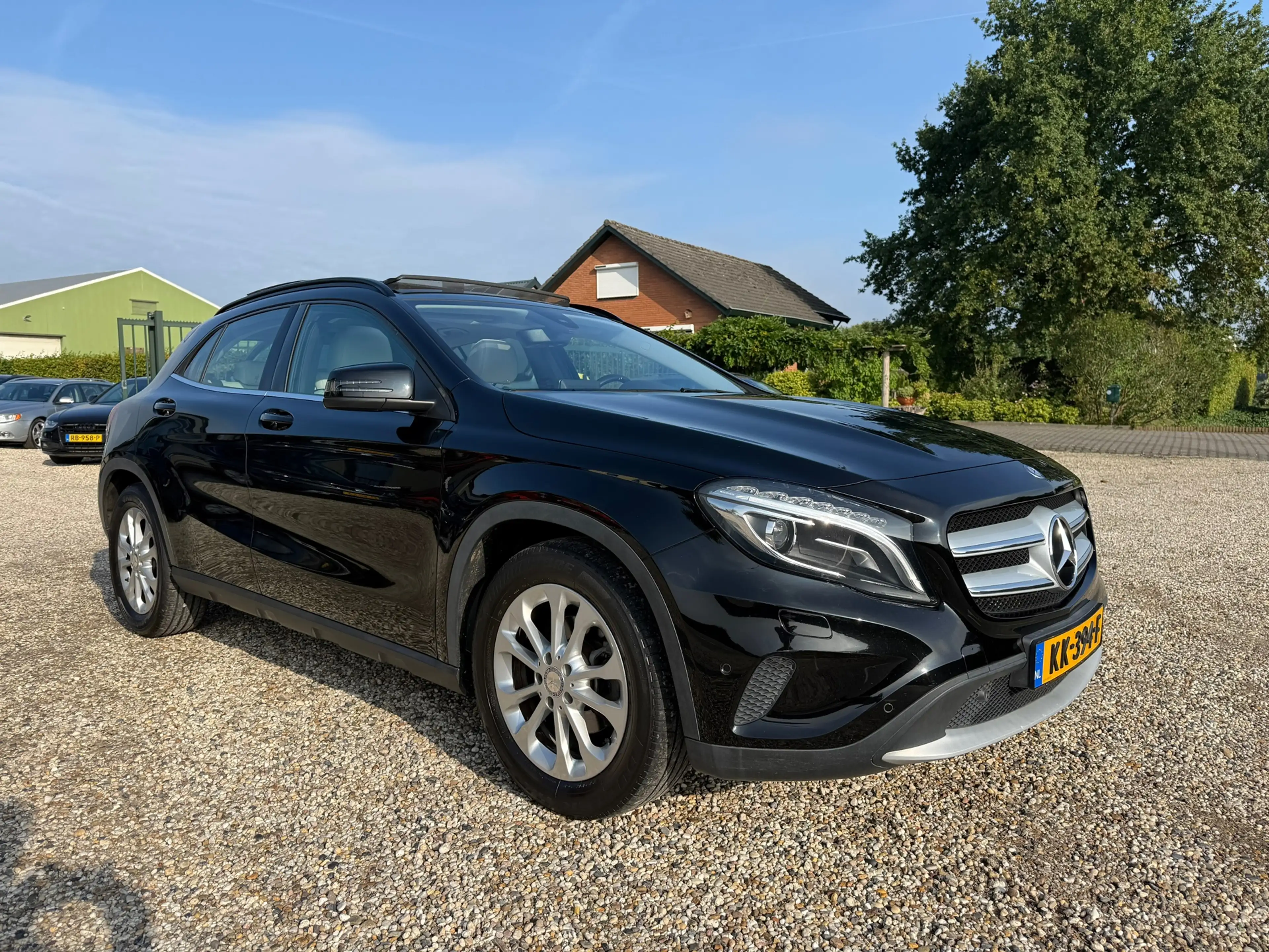 Mercedes-Benz GLA 180 Ambition Automaat | Camera | PanoDak | Org. NL | L — photo 4