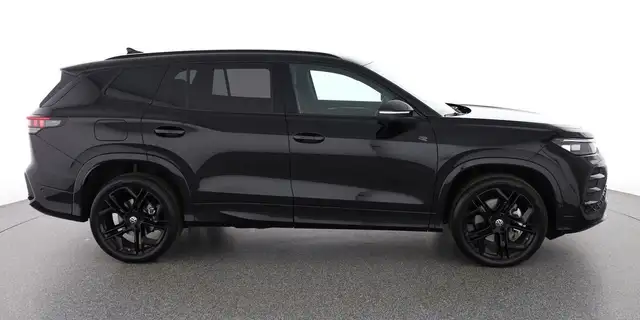 Volkswagen Tayron view 4