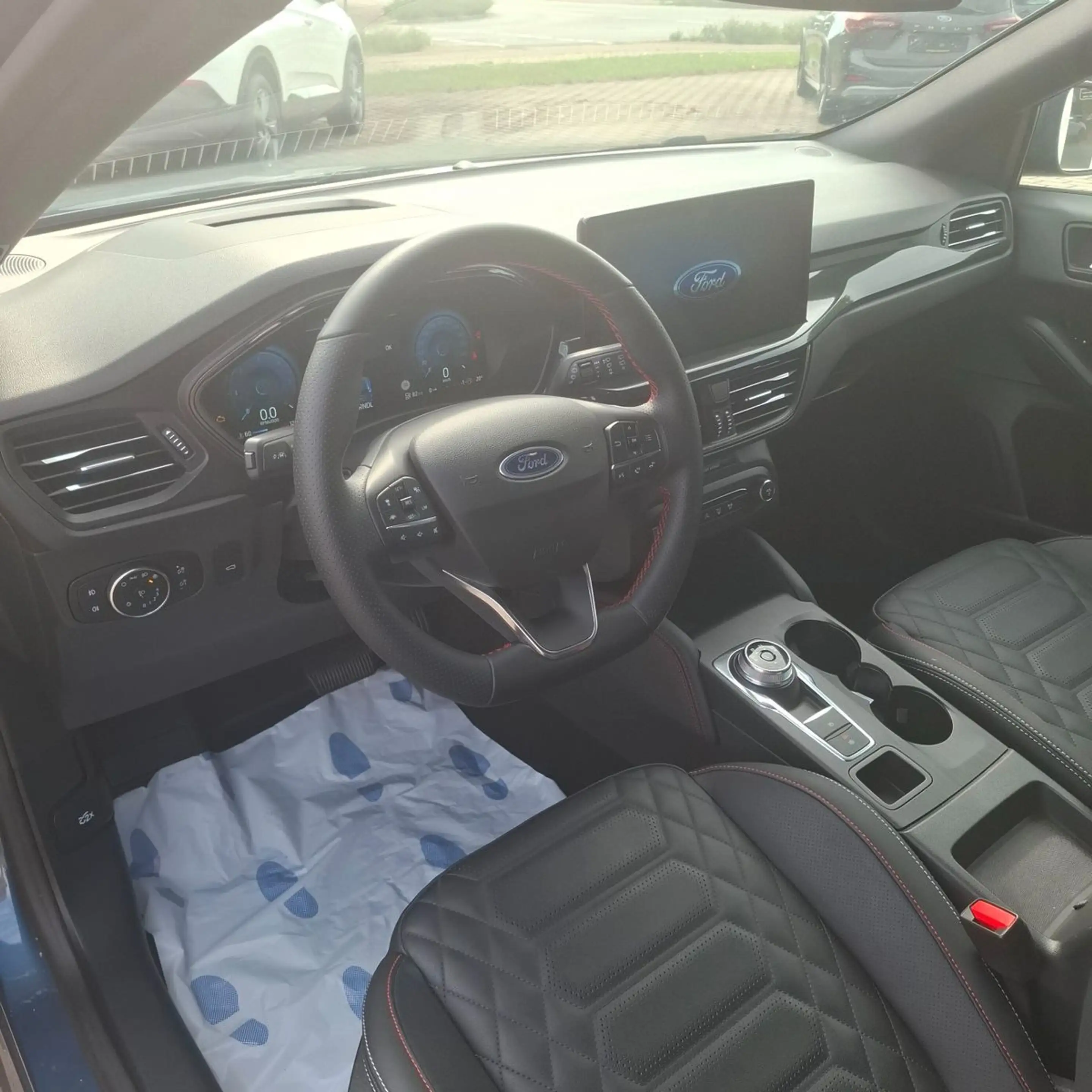 Ford Focus ST-Line X  ACC+Panoramadach+Head-Up — photo 11