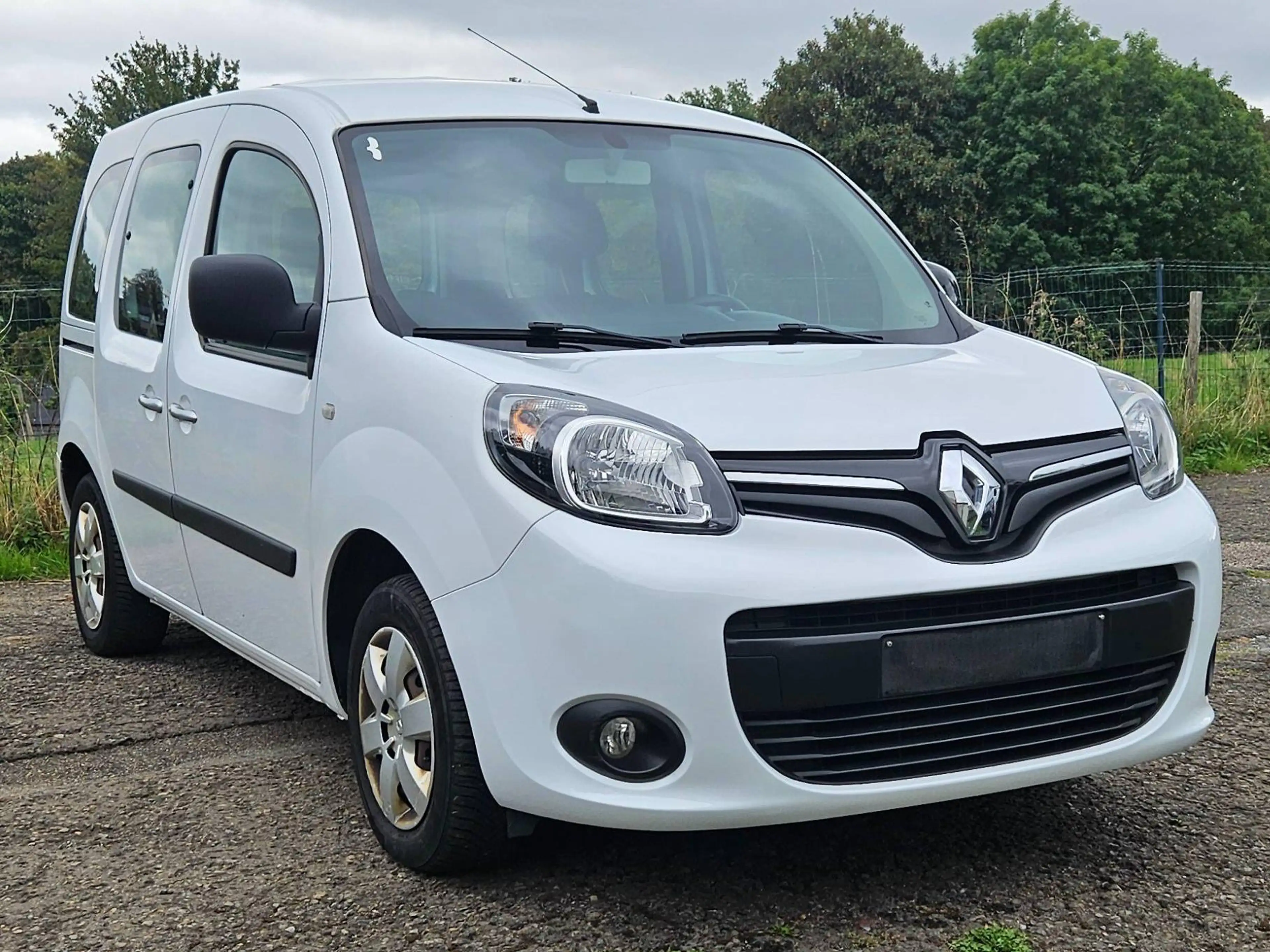 Renault Kangoo Kangoo 1.2 TCe Limited — photo 8