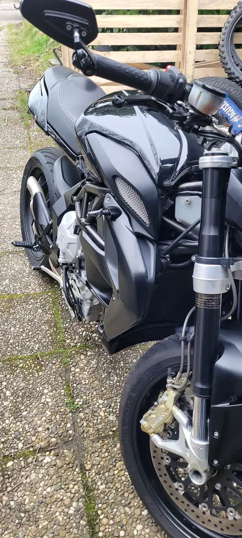 MV Agusta Brutale 675 Limited Black Edition Mythos Schwarz Чорний - 2