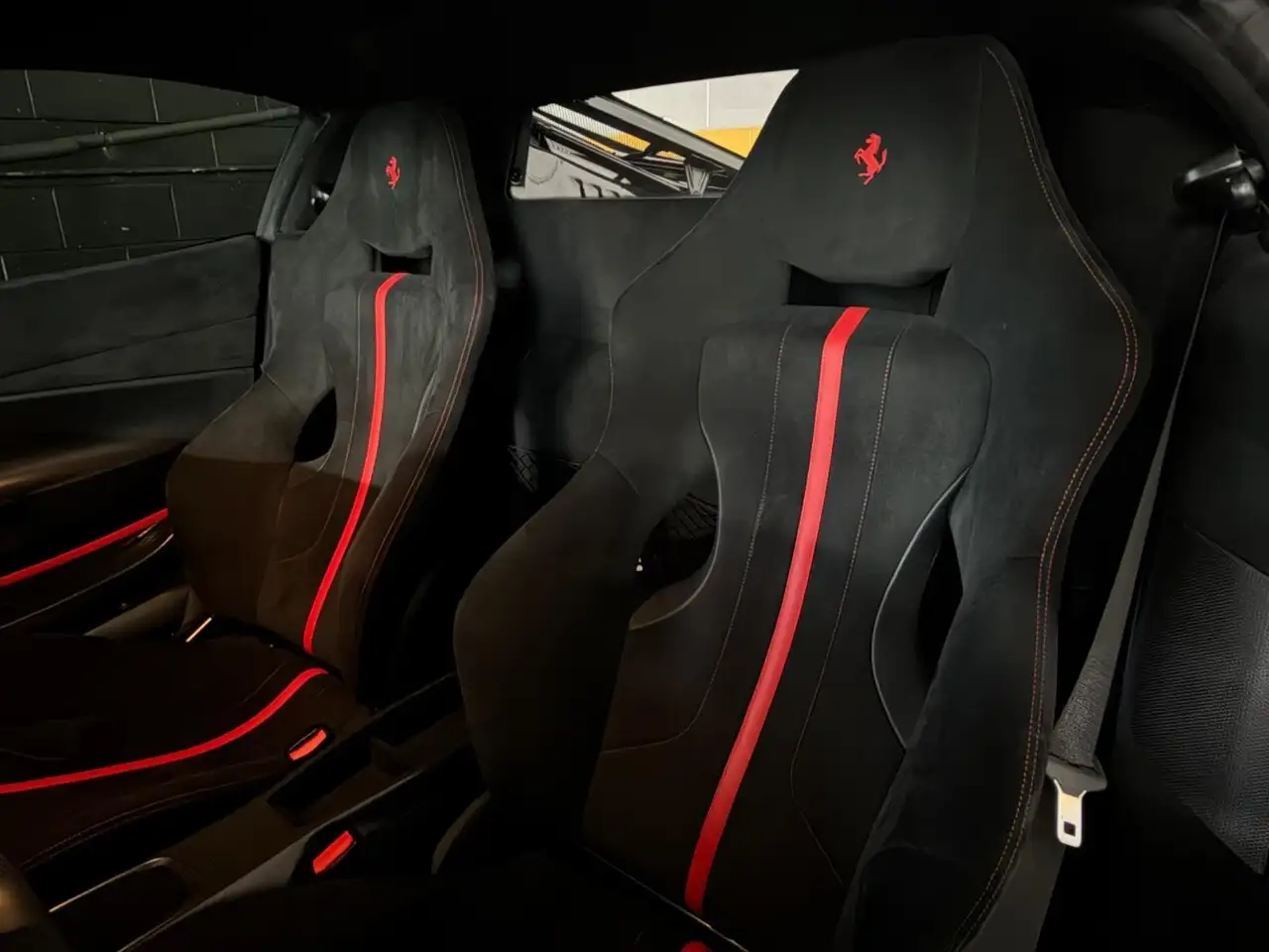 Ferrari 488 снимка Ferrari 488