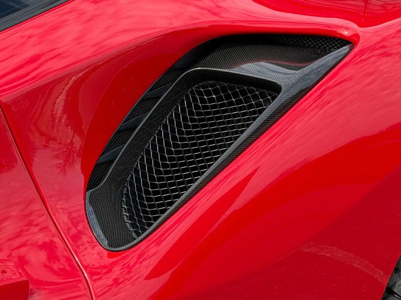 Ferrari 488 снимка Ferrari 488