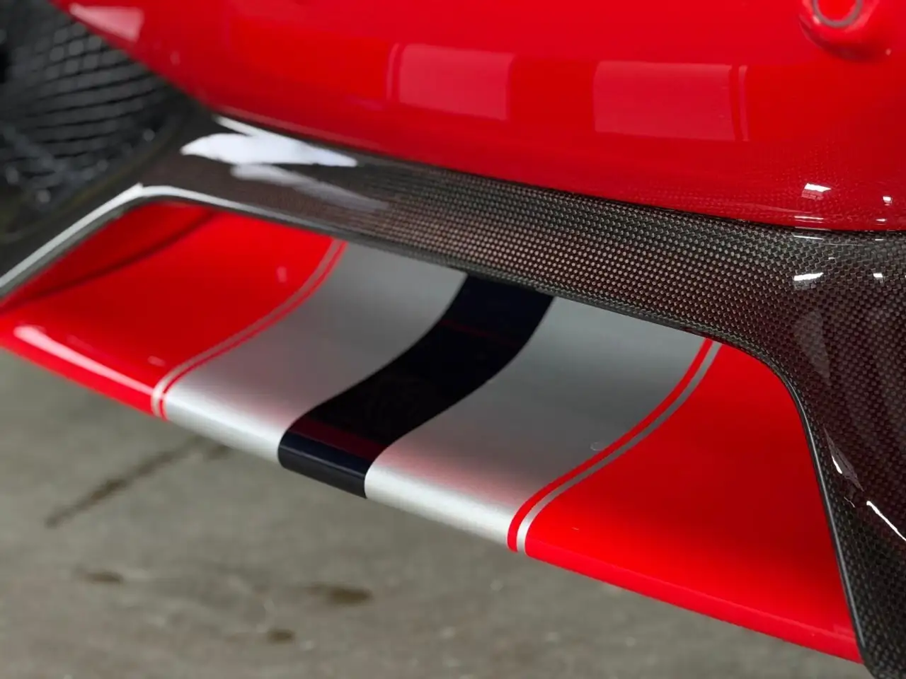 Ferrari 488 снимка Ferrari 488
