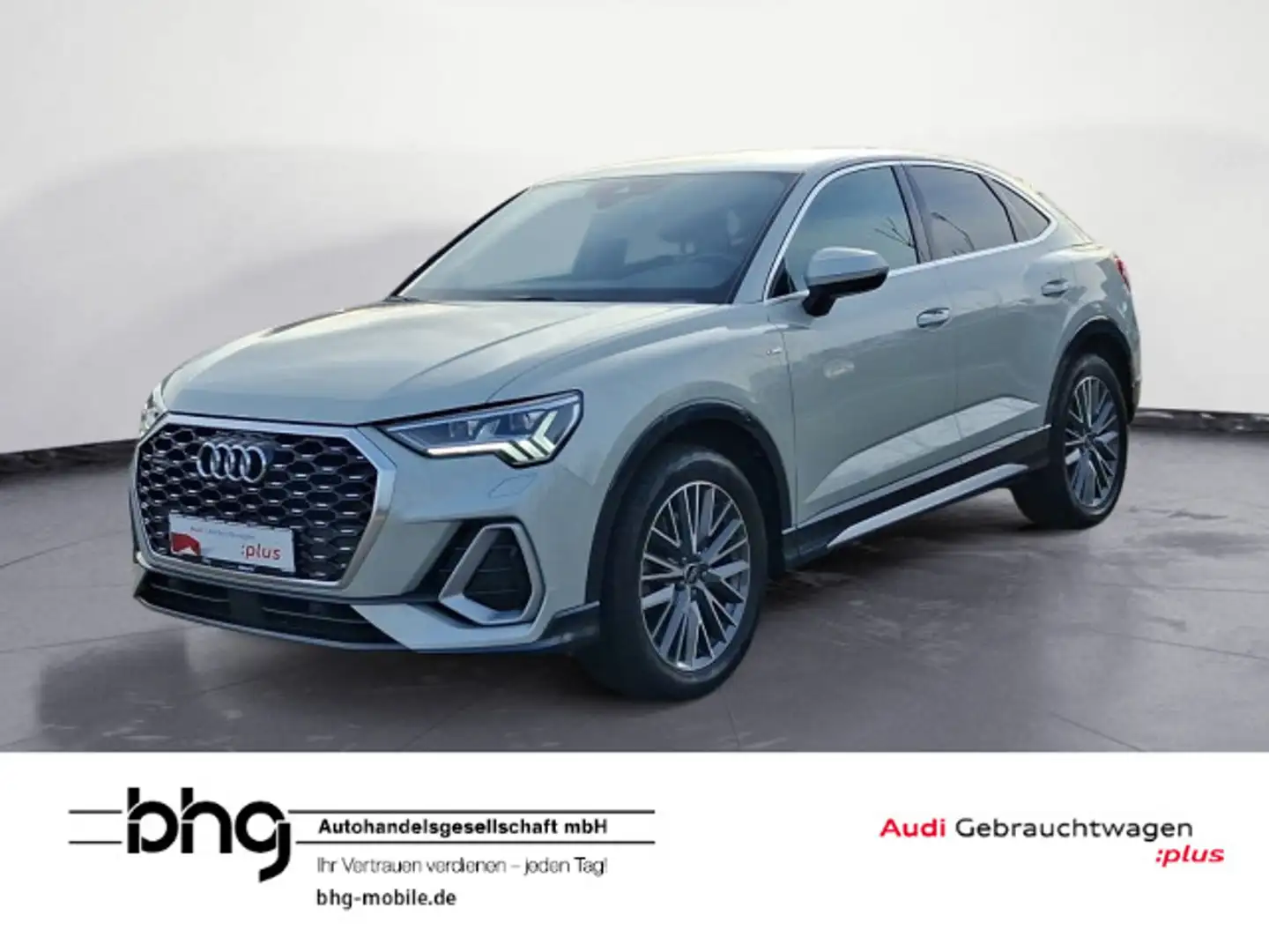 Audi Q3 40 TFSI Sportback quattro S tronic S line Silber - 1