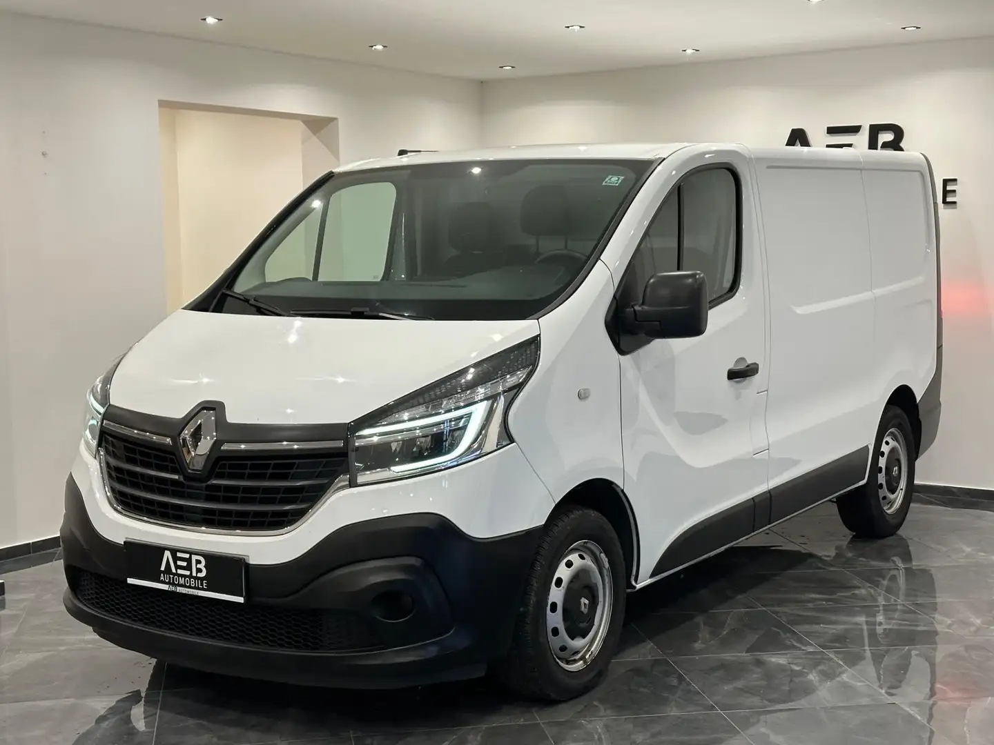 Renault Trafic Passenger Expression dCi 120 Weiß - 1