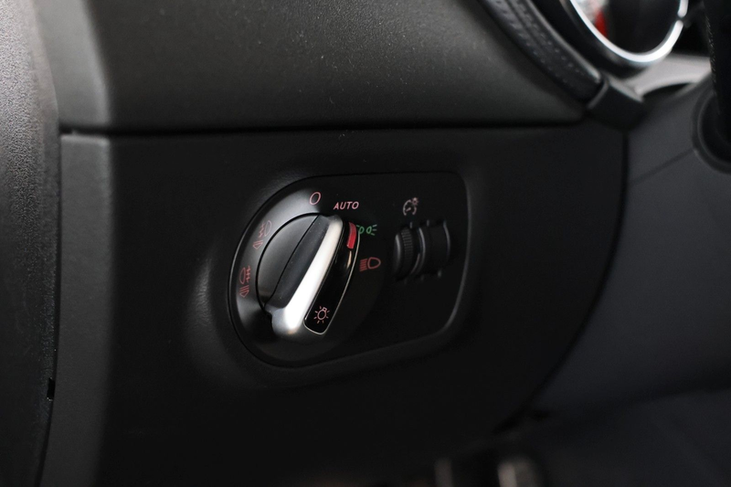 Audi TT 2.0 TFSI Coupe S-Line*Bose*Navi*Xenon*PDC — photo 11