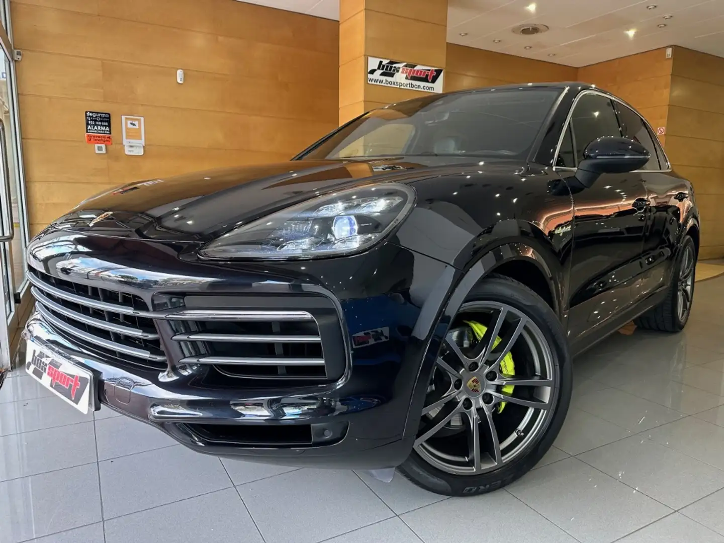 Porsche Cayenne E-Hybrid Aut. Negro - 1